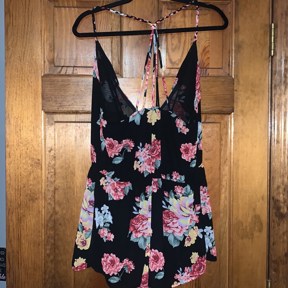 Romper - Picture 2 of 2